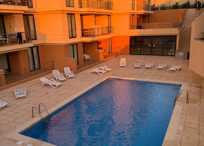 T1 Areia Branca * Lourinhã